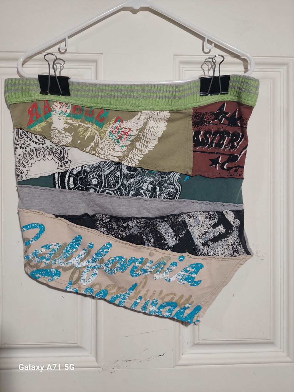 We The Free Patchwork Graphic Tube Top Indie Sleaze Grunge Bandeau L